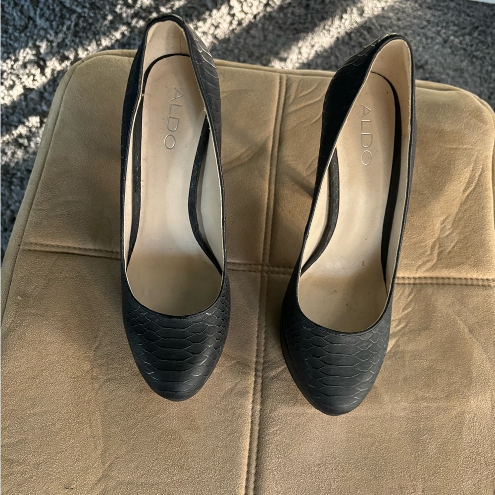Aldo Heels - Picture 2 of 4